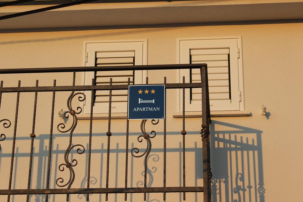 Vila Vito Trogir Exterior photo